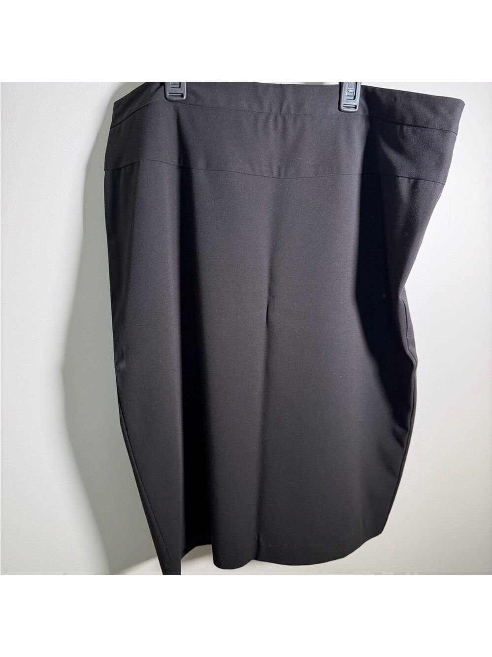 Worthington Black Classic Pencil Skirt - Size 18